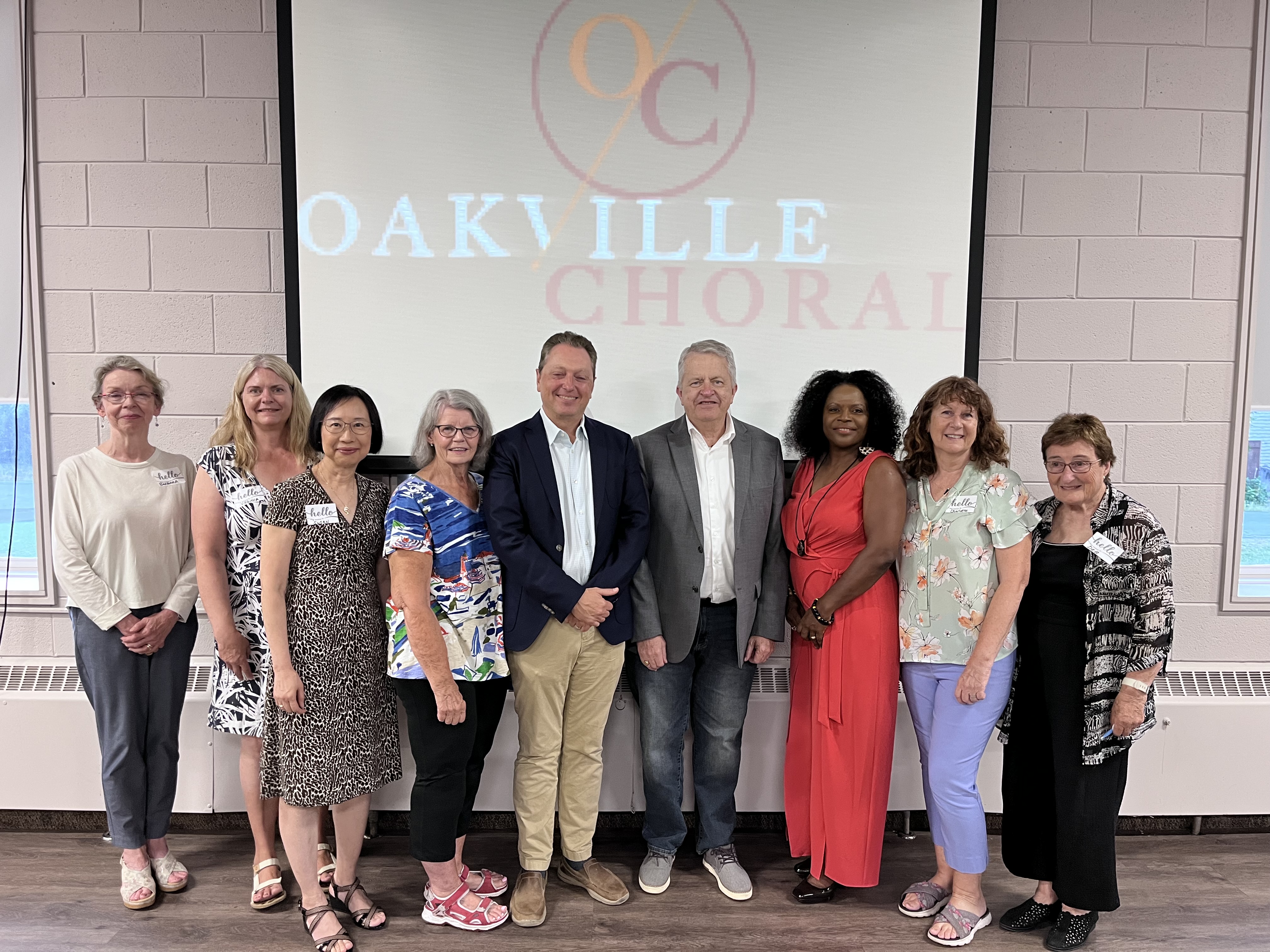 MP Stephen Crawford and Mayor Burton with members of the Oakville Choral Society | Oakville Choral Society